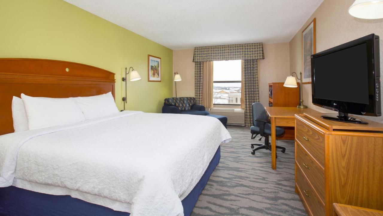 Baymont By Wyndham Thornton Hotel Exterior foto