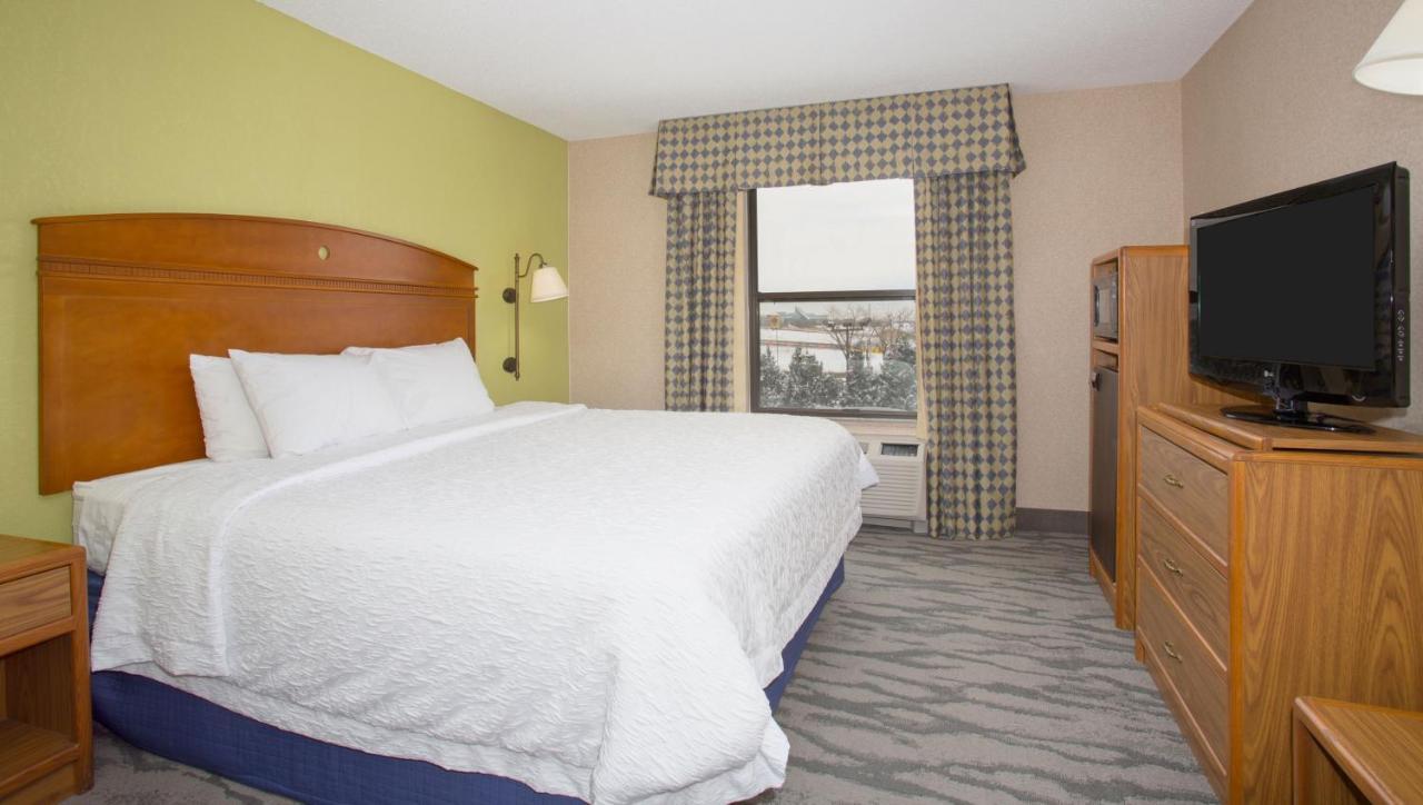 Baymont By Wyndham Thornton Hotel Exterior foto